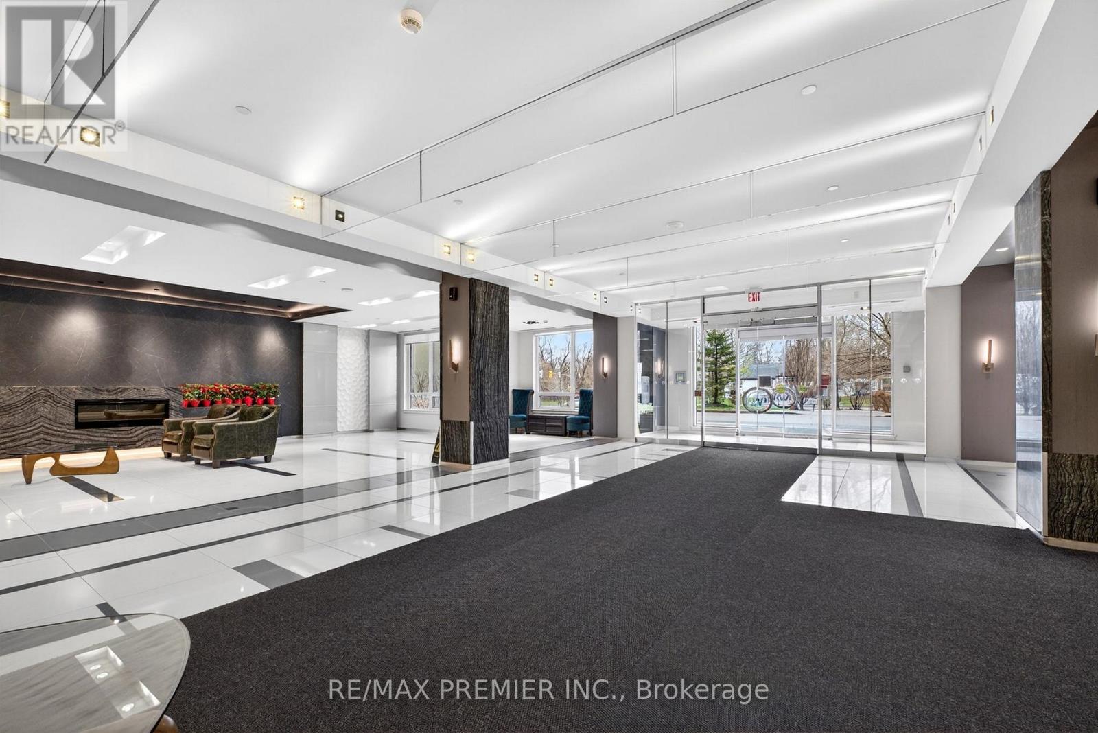 608 - 7167 Yonge Street, Markham, Ontario  L3T 0E1 - Photo 2 - N13014492