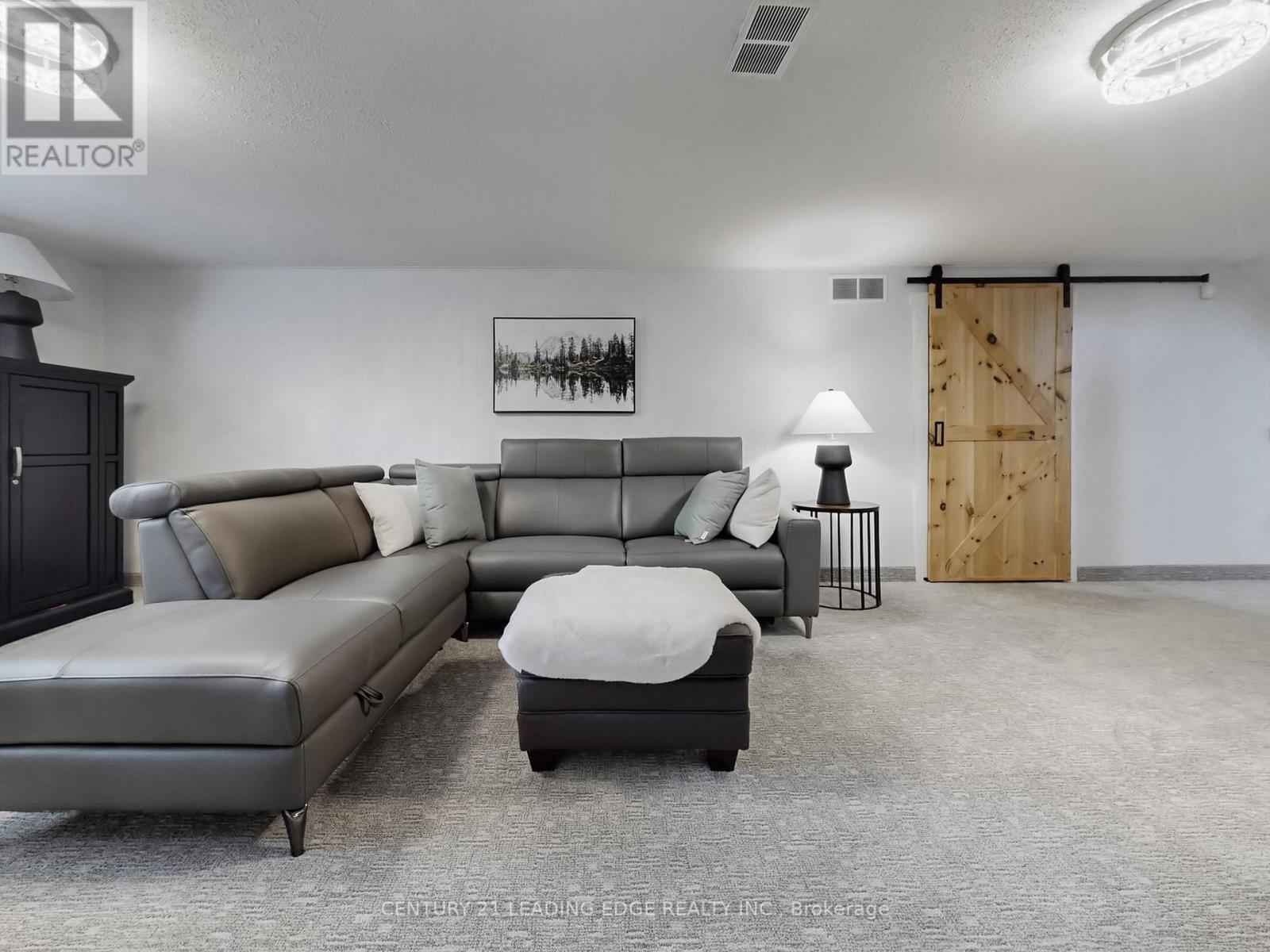 8 Miner Circle, Markham, Ontario  L3R 1Y1 - Photo 32 - N13014516