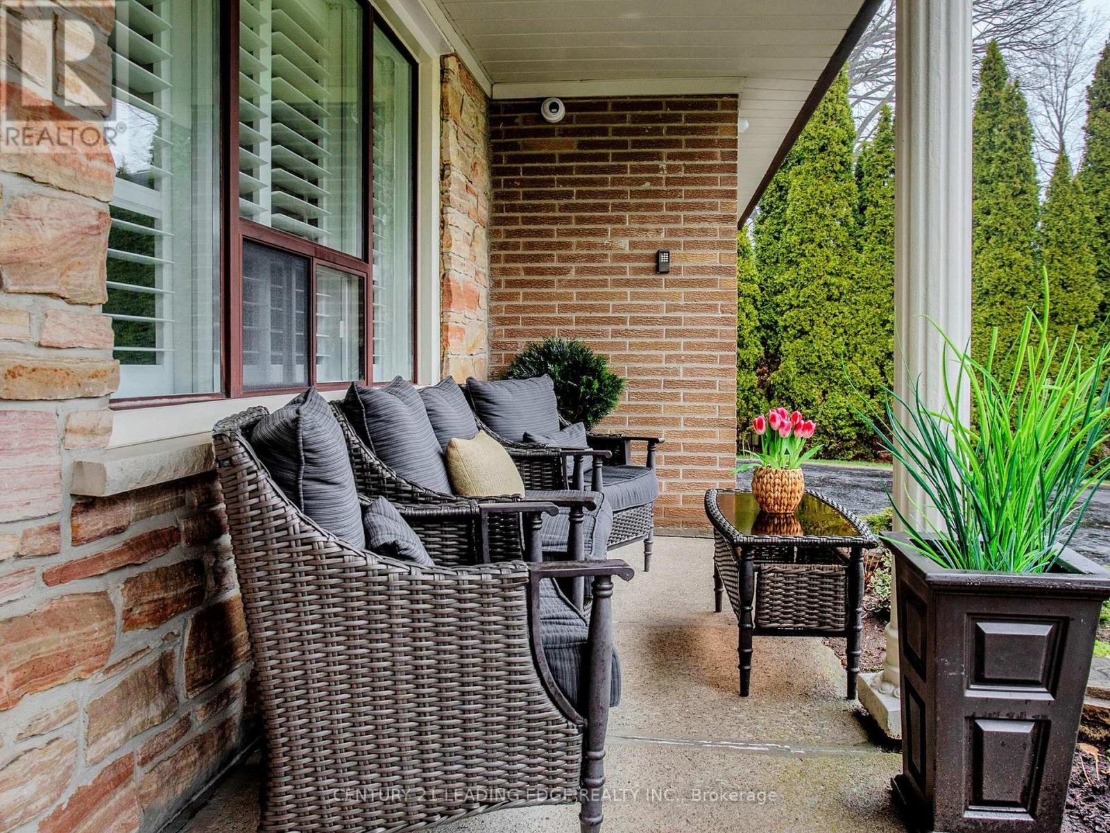 8 Miner Circle, Markham, Ontario  L3R 1Y1 - Photo 7 - N13014516