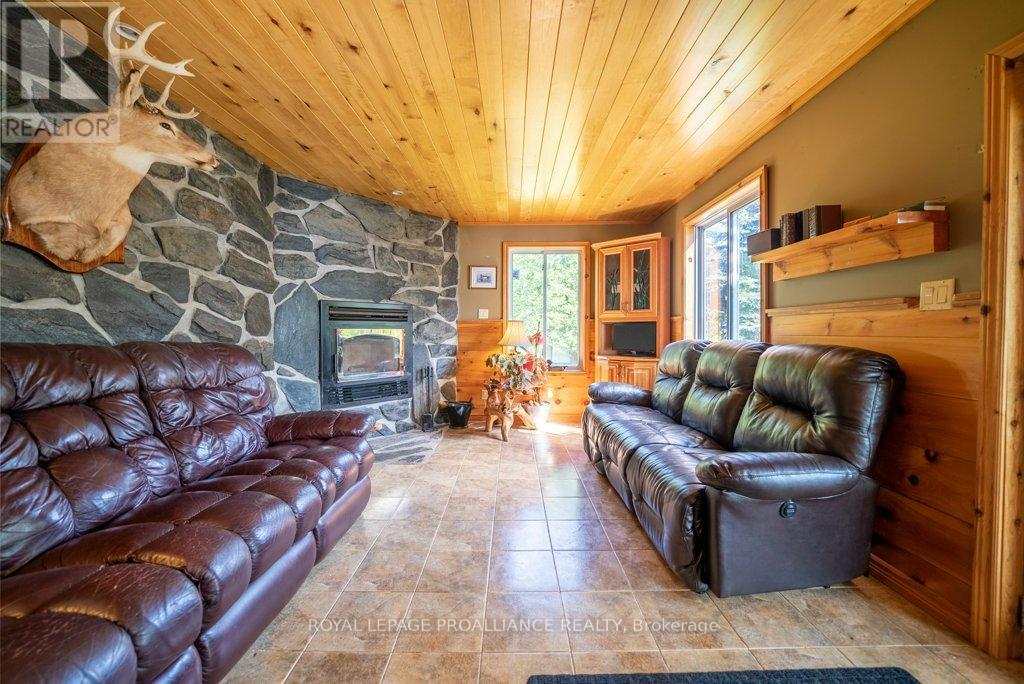 2475 Alfs Bay Lane, Frontenac, Ontario  K0H 1B0 - Photo 12 - X13013640