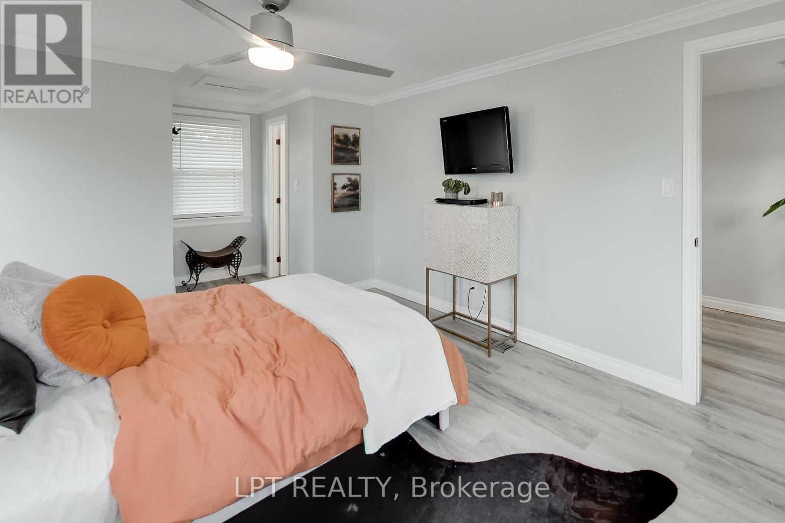 33 Ridge Road W, Oro-Medonte, Ontario  L0L 2E0 - Photo 16 - S13014394