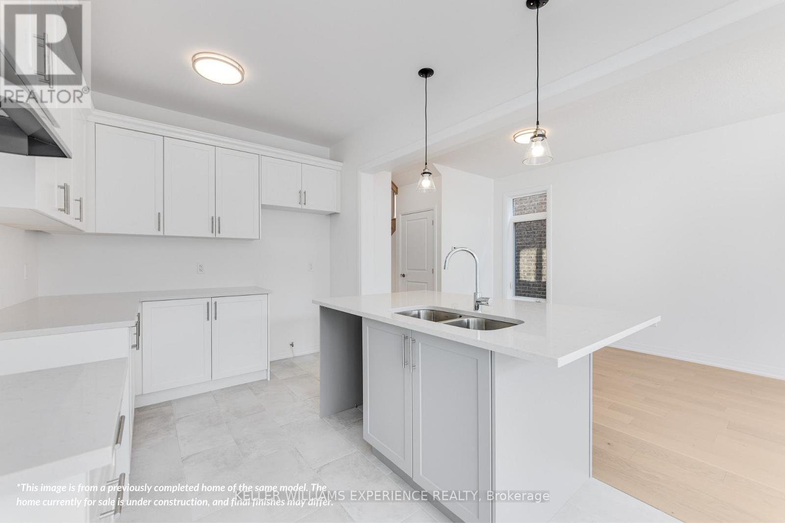 40 Sagewood Avenue, Barrie, Ontario  L9J 0K5 - Photo 12 - S13014600