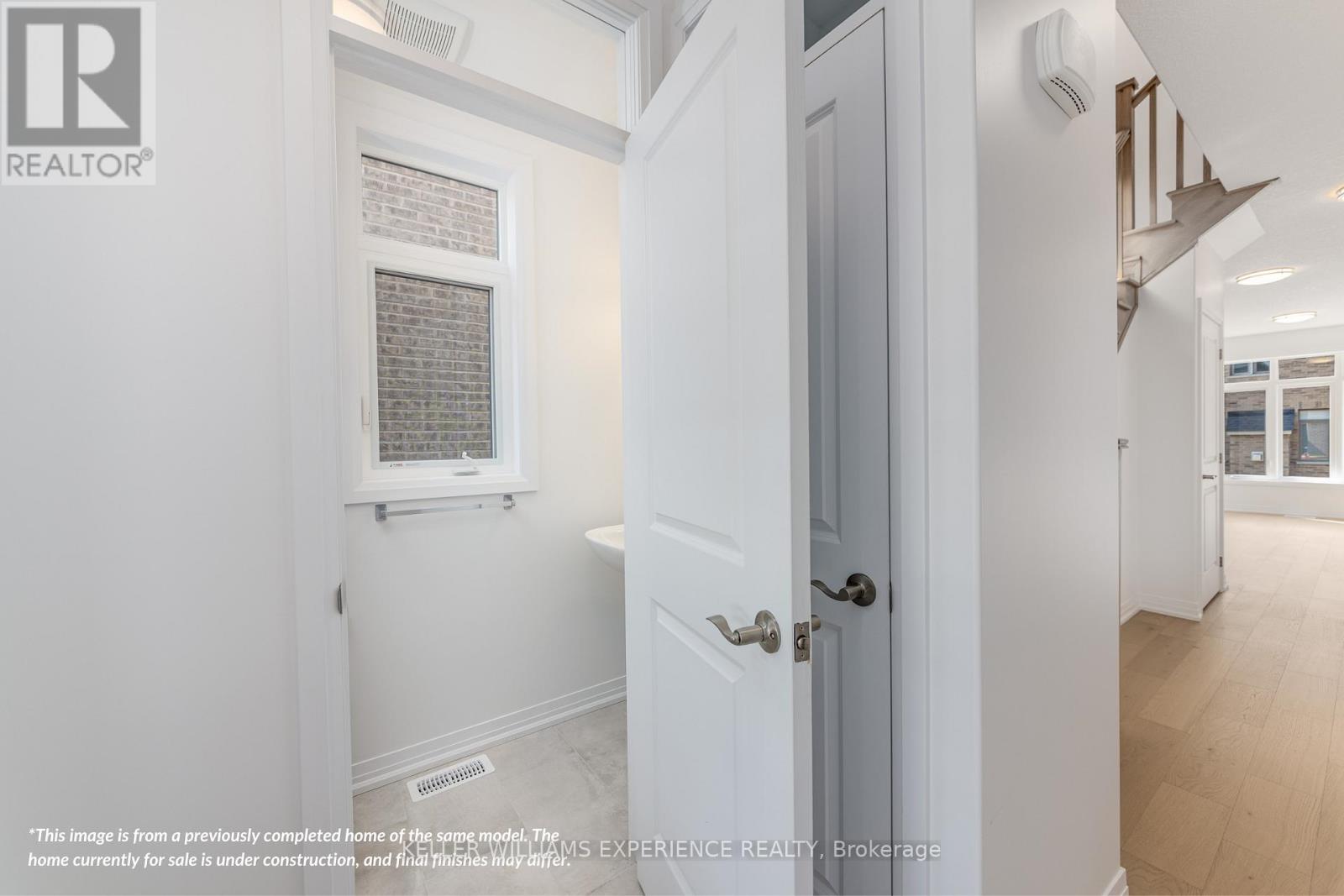 40 Sagewood Avenue, Barrie, Ontario  L9J 0K5 - Photo 7 - S13014600