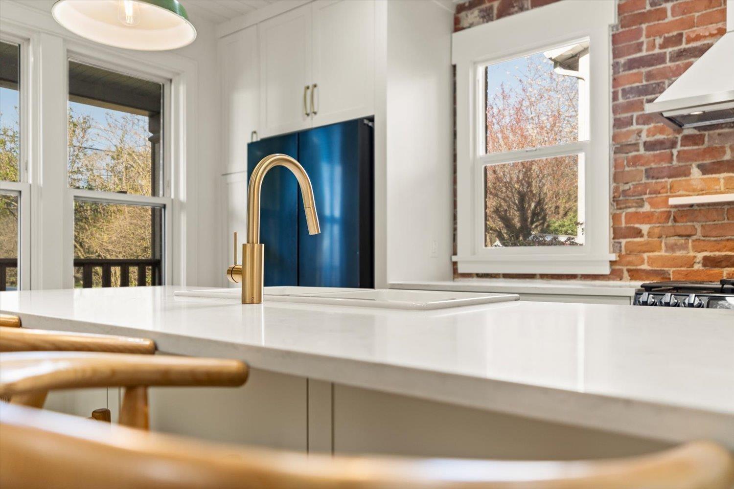 34758 Clayburn Road, Abbotsford, British Columbia  V2S 7Y9 - Photo 9 - R3087978