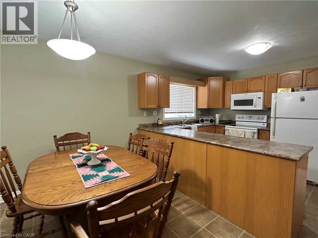 154 Forest Street E, Dunnville, Ontario  N1A 1C1 - Photo 5 - 40805902