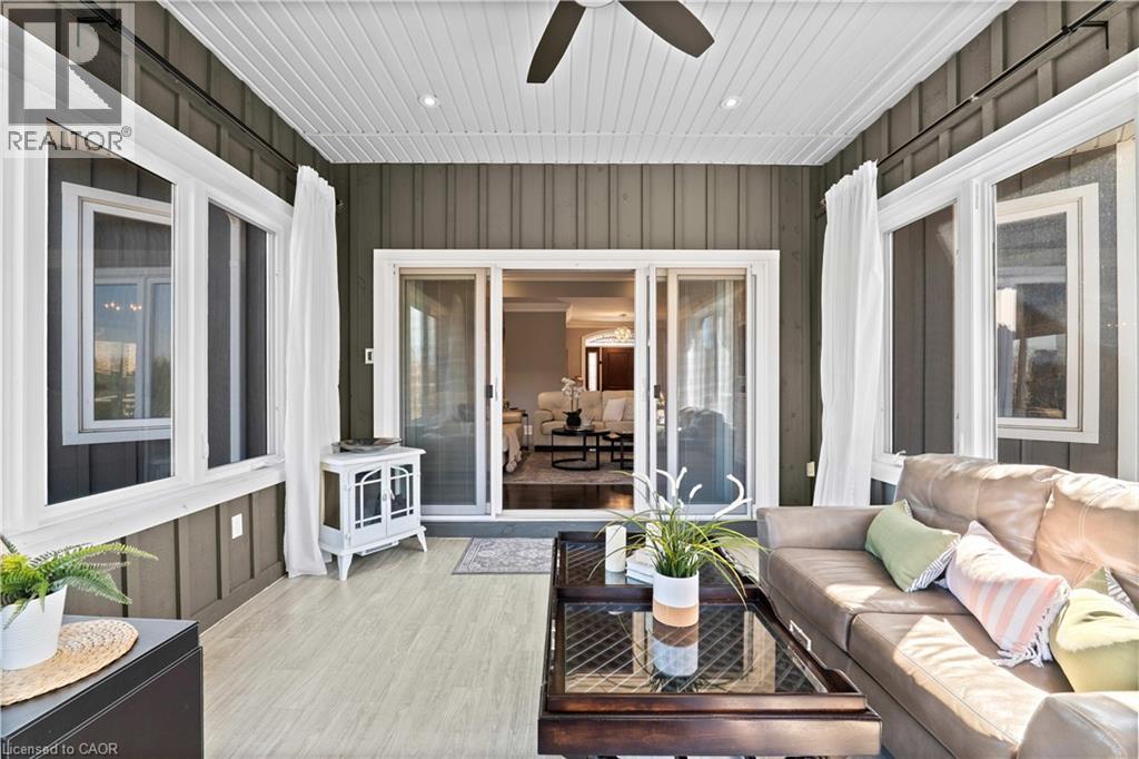 211 Lewis Road, Stoney Creek, Ontario  L8E 5G7 - Photo 18 - 40820554