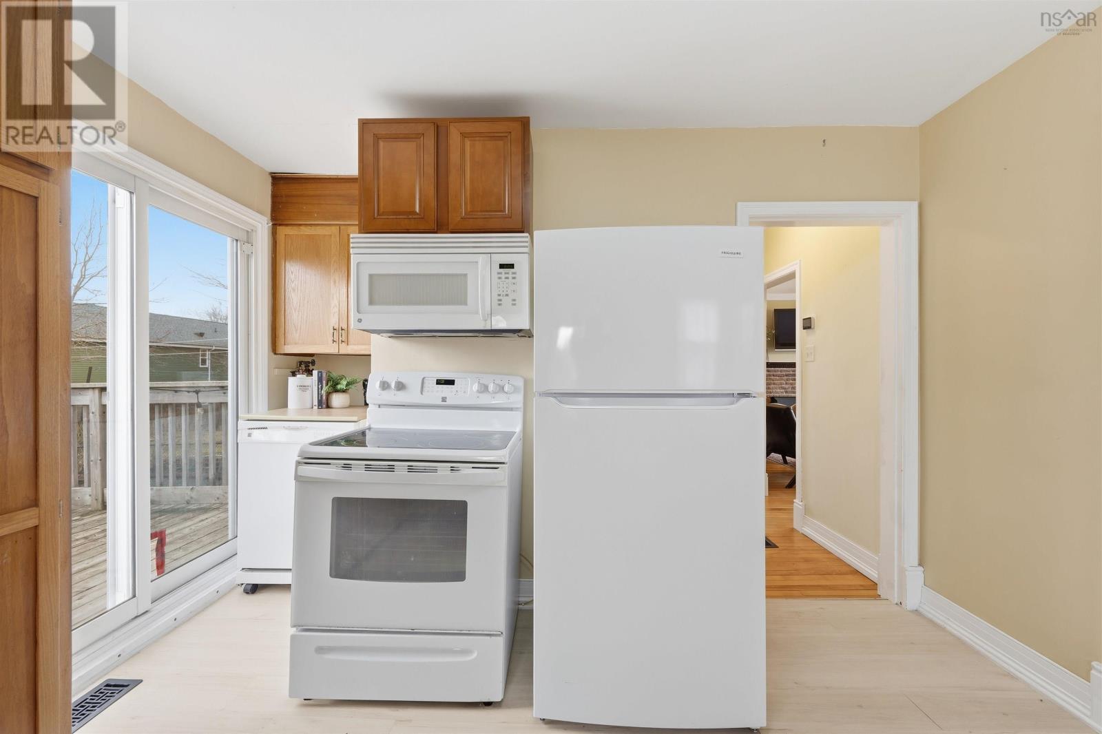 6 Parkdale Avenue, Timberlea, Nova Scotia  B3T 1B9 - Photo 12 - 202607857