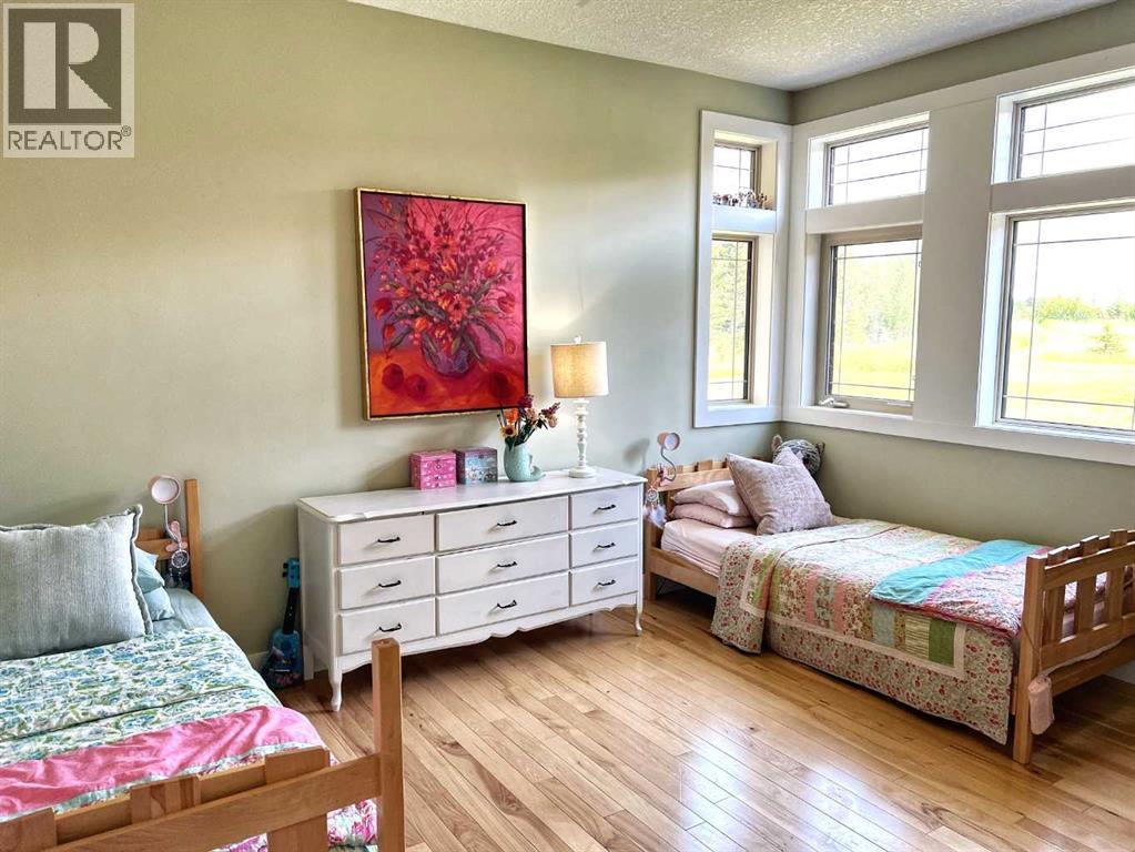 254069 Towers Trail, Rural Rocky View County, Alberta  T4C 2A3 - Photo 31 - A2302358