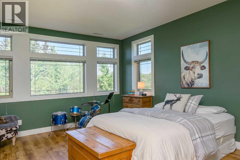 254069 Towers Trail, Rural Rocky View County, Alberta  T4C 2A3 - Photo 23 - A2302358