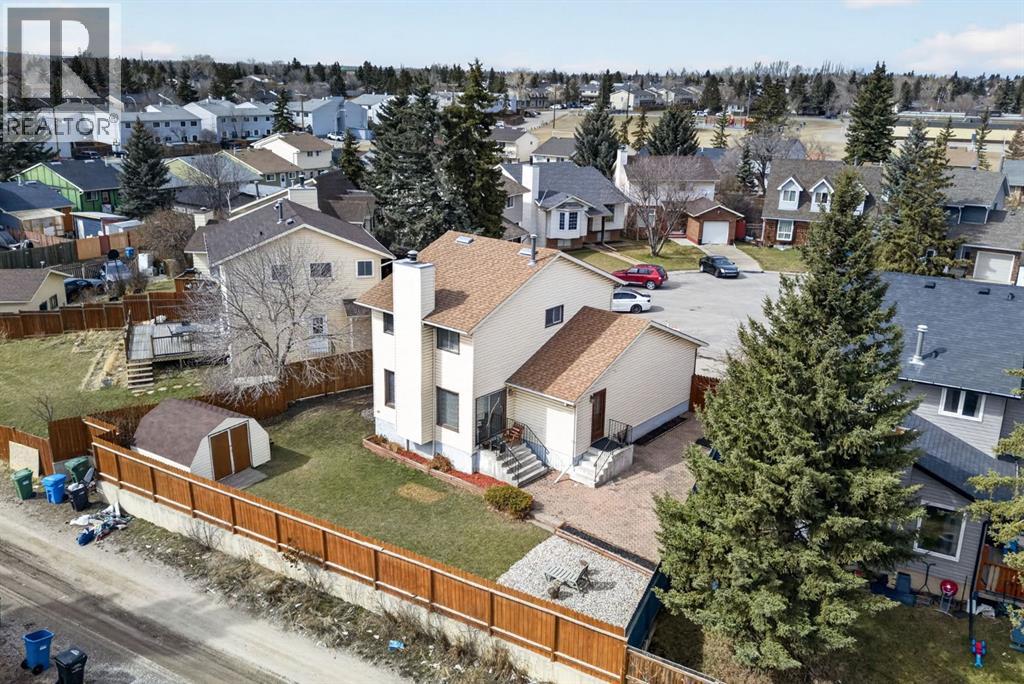 55 Falwood Place Ne, Calgary, Alberta  T3J 1B4 - Photo 7 - A2302402