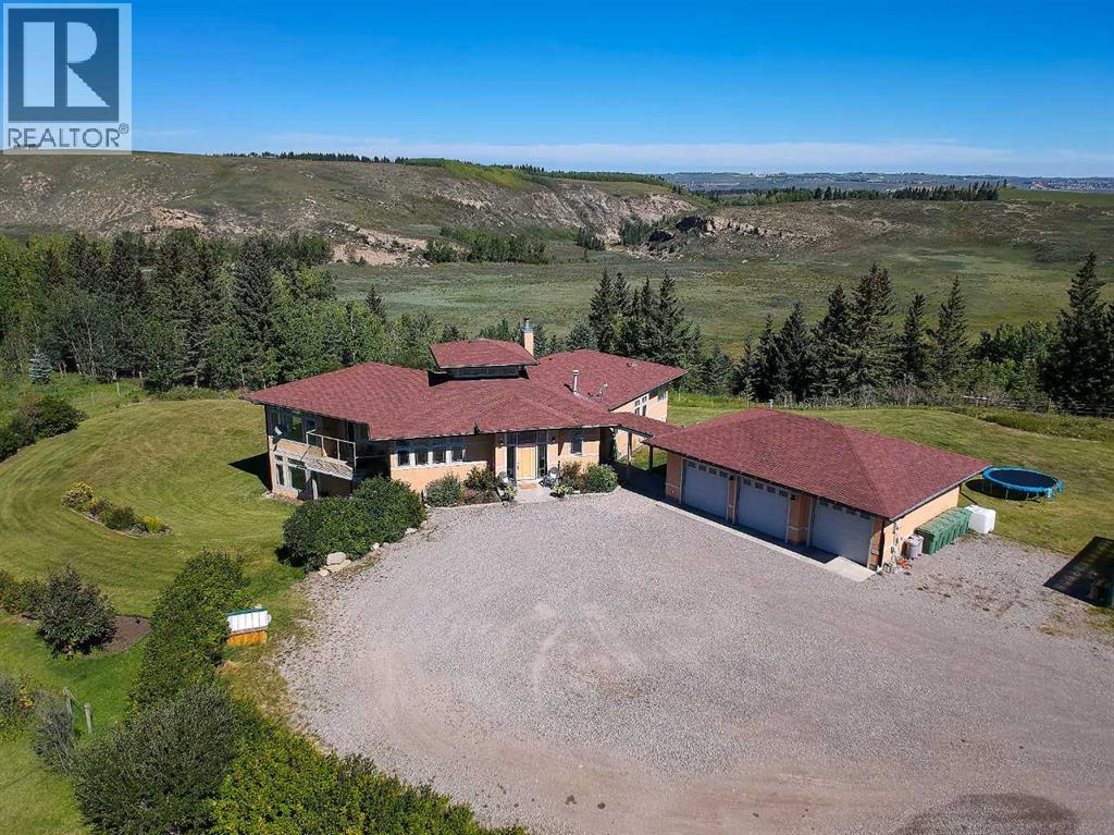 254069 Towers Trail, Rural Rocky View County, Alberta