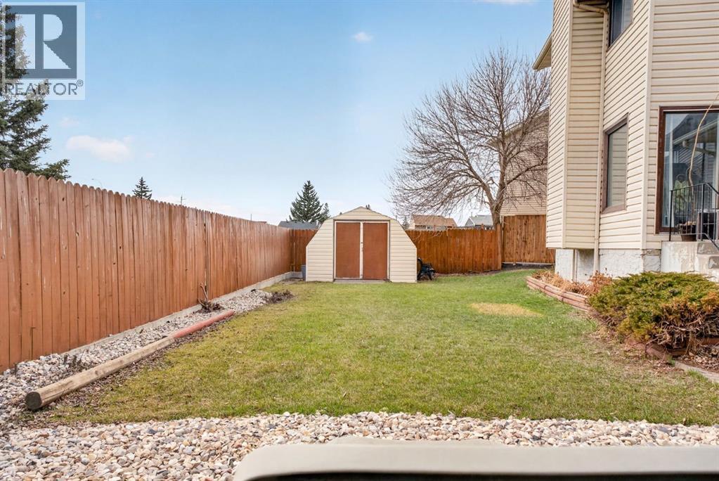 55 Falwood Place Ne, Calgary, Alberta  T3J 1B4 - Photo 4 - A2302402