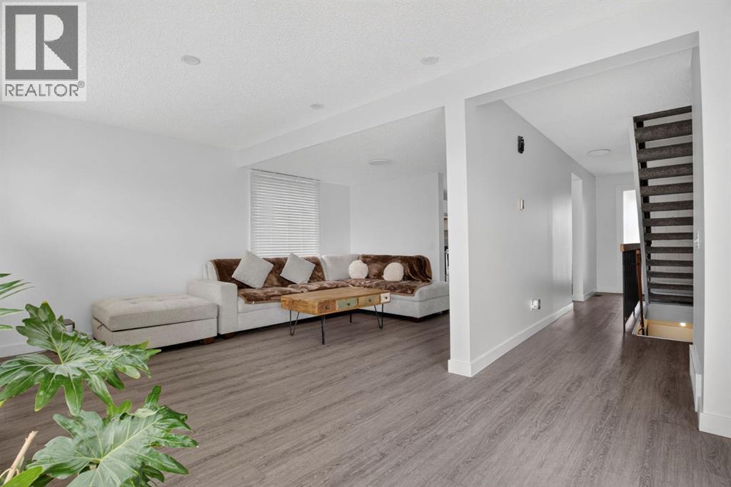 55 Falwood Place Ne, Calgary, Alberta  T3J 1B4 - Photo 24 - A2302402