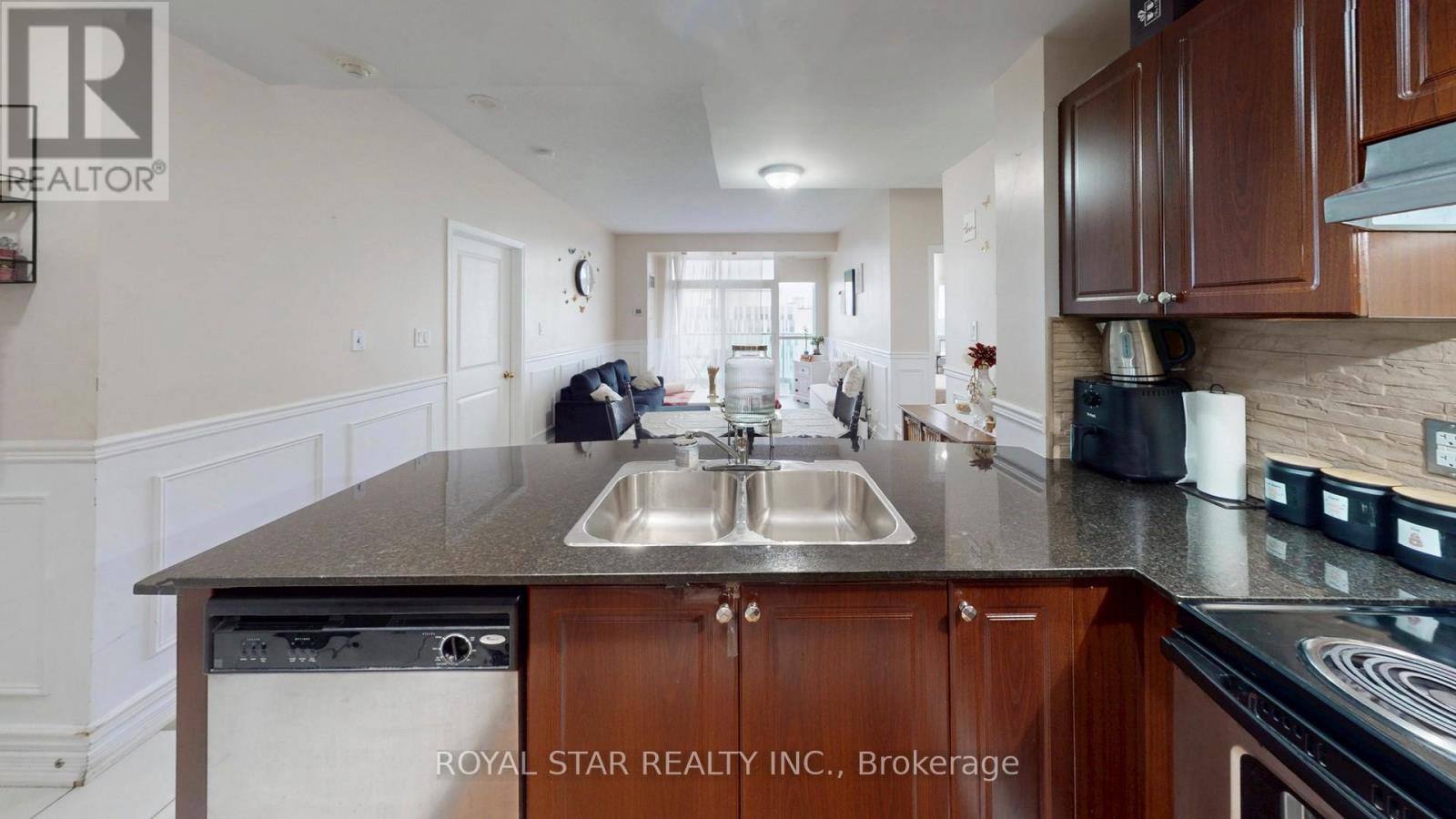 1109 - 9 George Street, Brampton, Ontario  L6X 0T6 - Photo 18 - W13014362