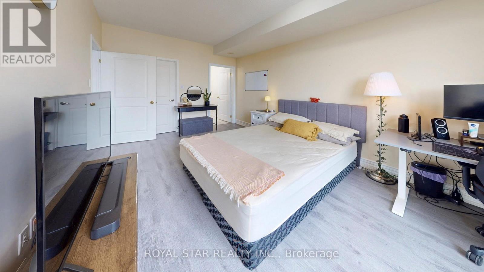 1109 - 9 George Street, Brampton, Ontario  L6X 0T6 - Photo 23 - W13014362