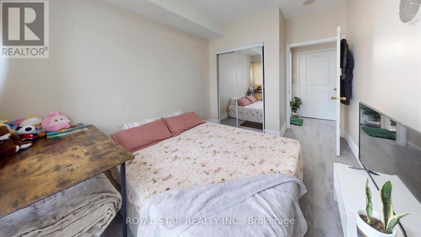 1109 - 9 George Street, Brampton, Ontario  L6X 0T6 - Photo 31 - W13014362