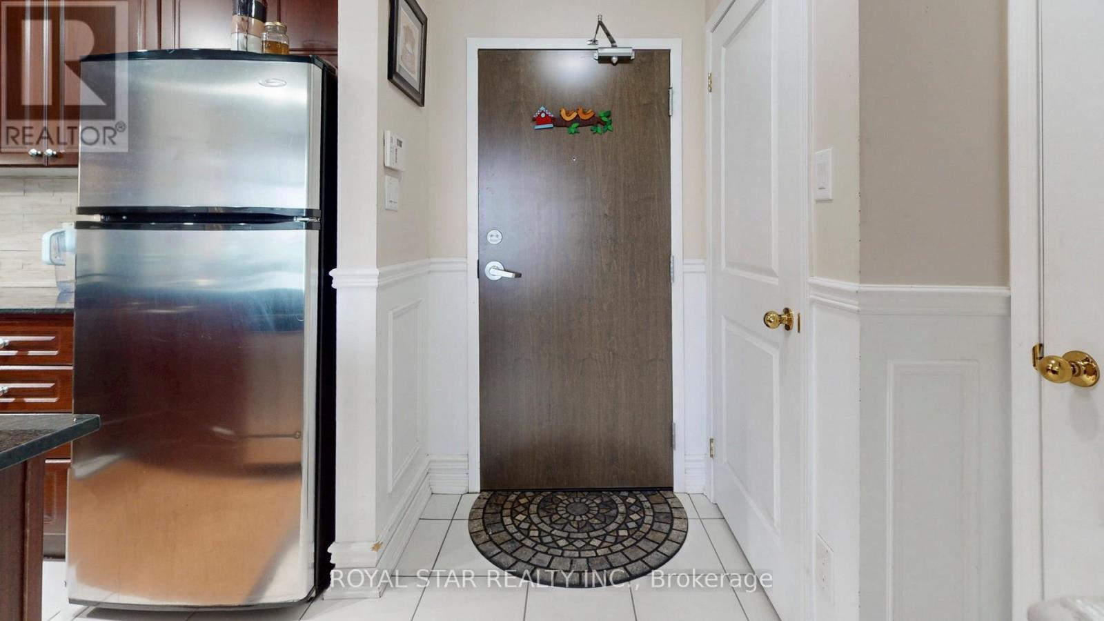 1109 - 9 George Street, Brampton, Ontario  L6X 0T6 - Photo 37 - W13014362