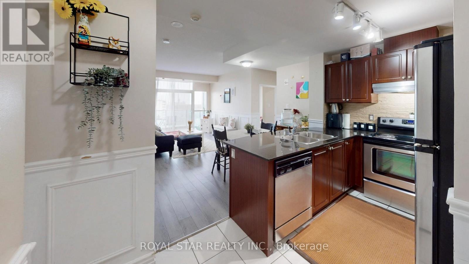 1109 - 9 George Street, Brampton, Ontario  L6X 0T6 - Photo 38 - W13014362