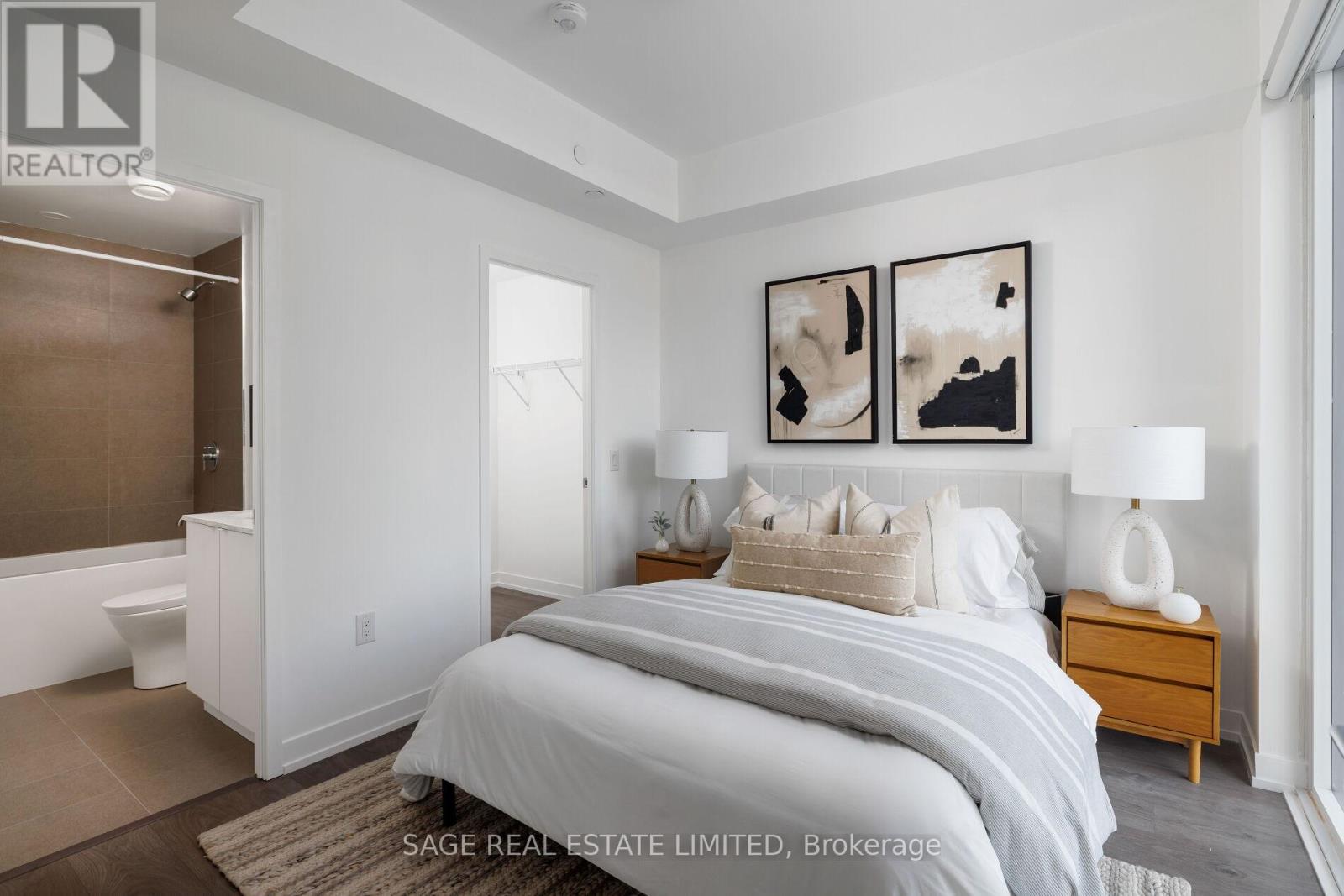 327 - 270 Dufferin Street, Toronto, Ontario  M6K 0H8 - Photo 10 - W13014404