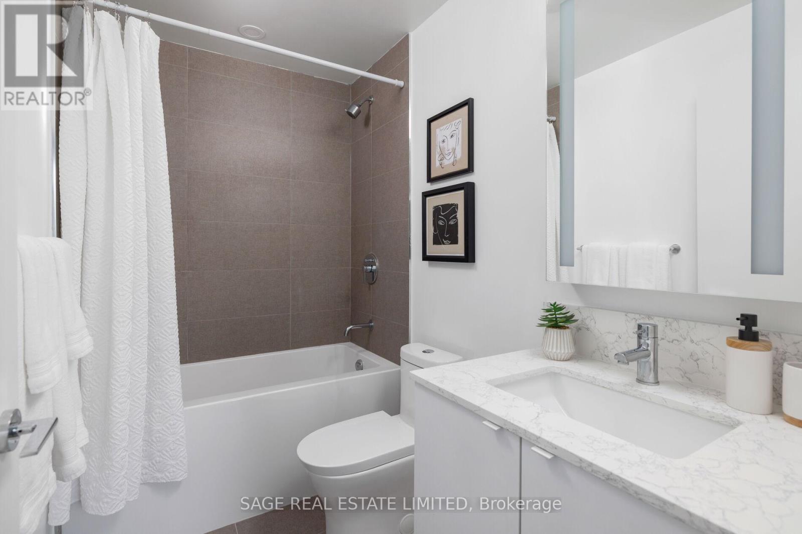 327 - 270 Dufferin Street, Toronto, Ontario  M6K 0H8 - Photo 15 - W13014404