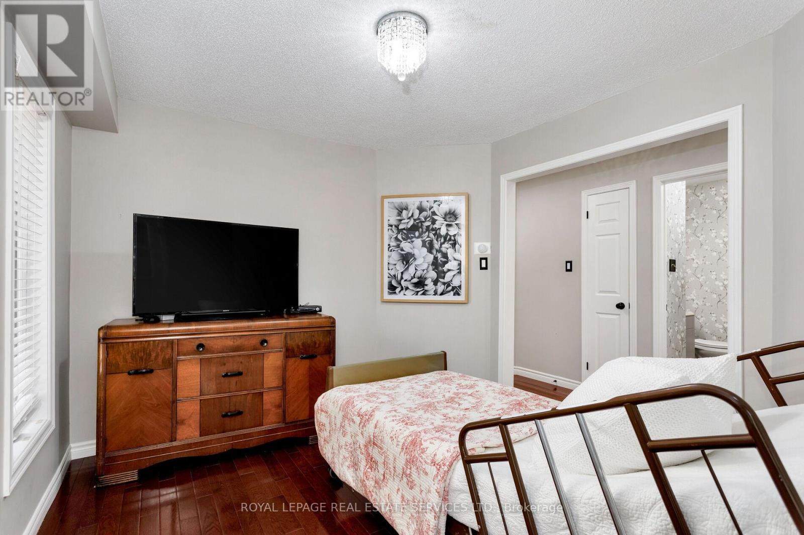 7 - 2006 Glenada Crescent, Oakville, Ontario  L6H 5R9 - Photo 11 - W13014412