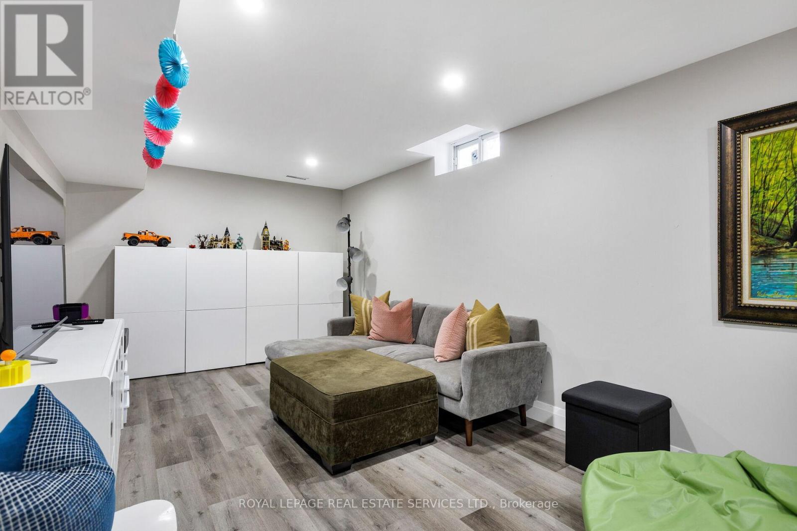 7 - 2006 Glenada Crescent, Oakville, Ontario  L6H 5R9 - Photo 39 - W13014412