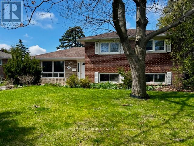 2075 Seabrook Drive, Oakville, Ontario  L6L 2T8 - Photo 1 - W13014420
