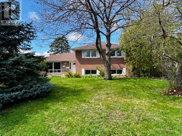 2075 Seabrook Drive, Oakville, Ontario  L6L 2T8 - Photo 2 - W13014420