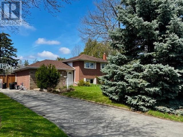 2075 Seabrook Drive, Oakville, Ontario  L6L 2T8 - Photo 6 - W13014420