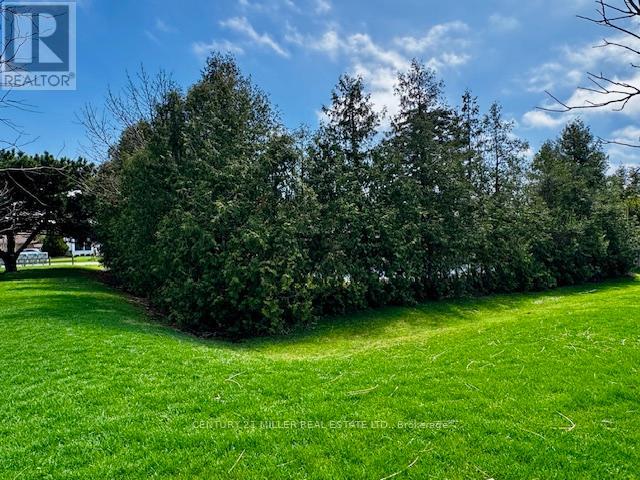 2075 Seabrook Drive, Oakville, Ontario  L6L 2T8 - Photo 7 - W13014420