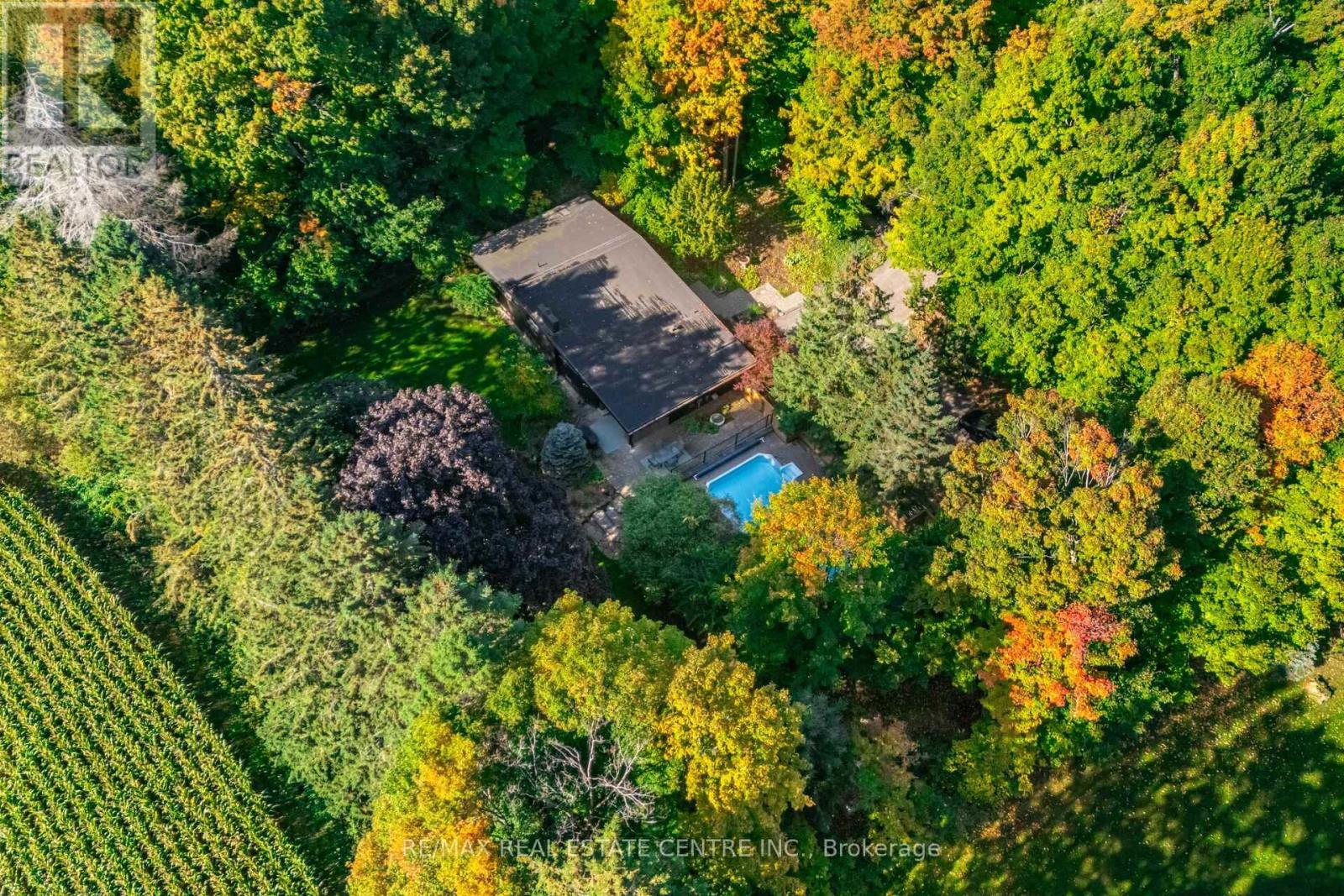 4063 Boston Mills Road, Caledon, Ontario  L7C 0N7 - Photo 10 - W13014436