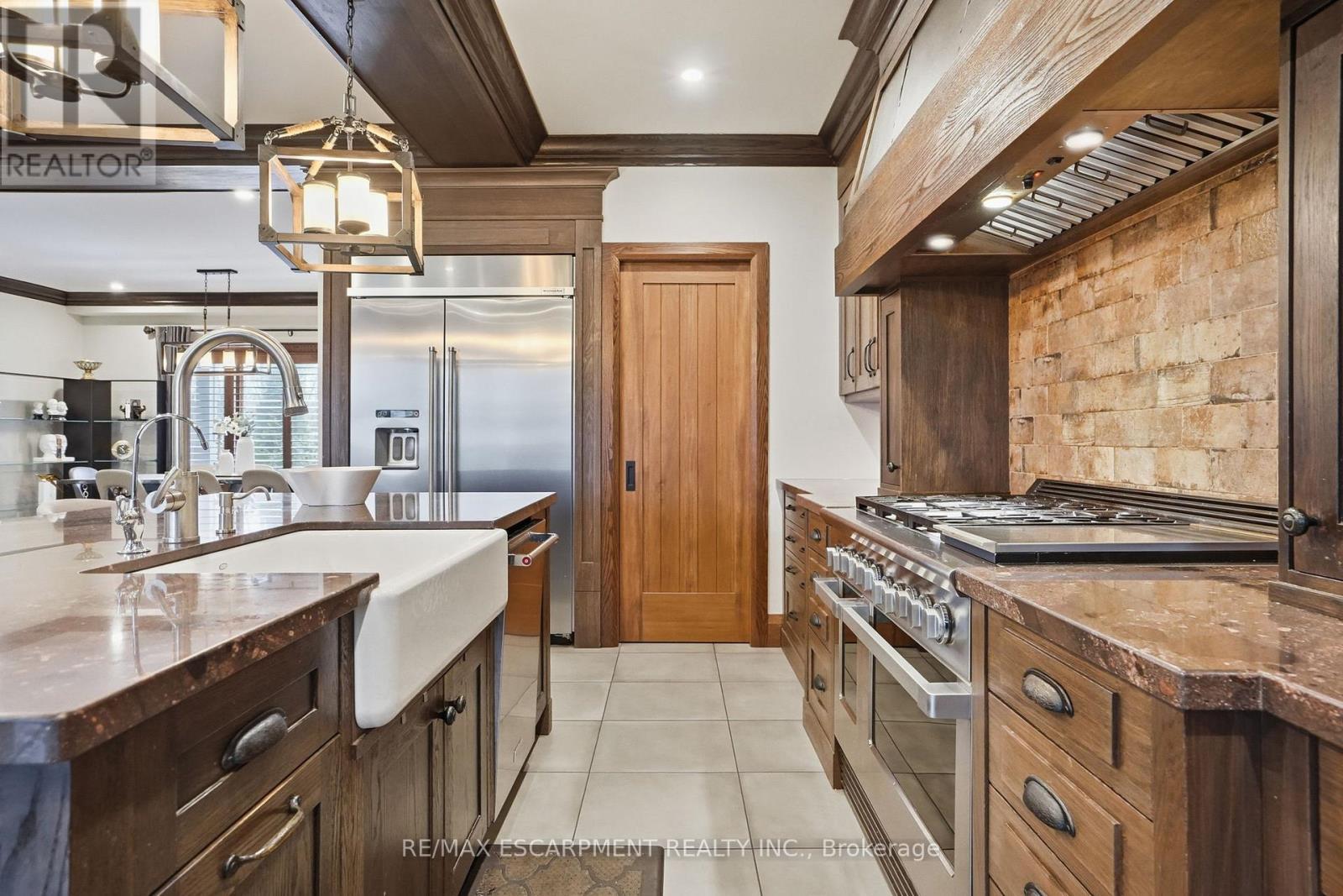 630 Kedleston Way, Mississauga, Ontario  L5H 1Y5 - Photo 13 - W13014438