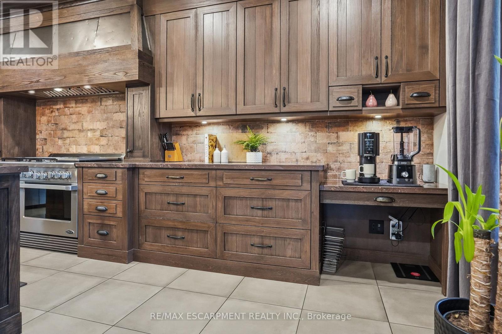 630 Kedleston Way, Mississauga, Ontario  L5H 1Y5 - Photo 14 - W13014438