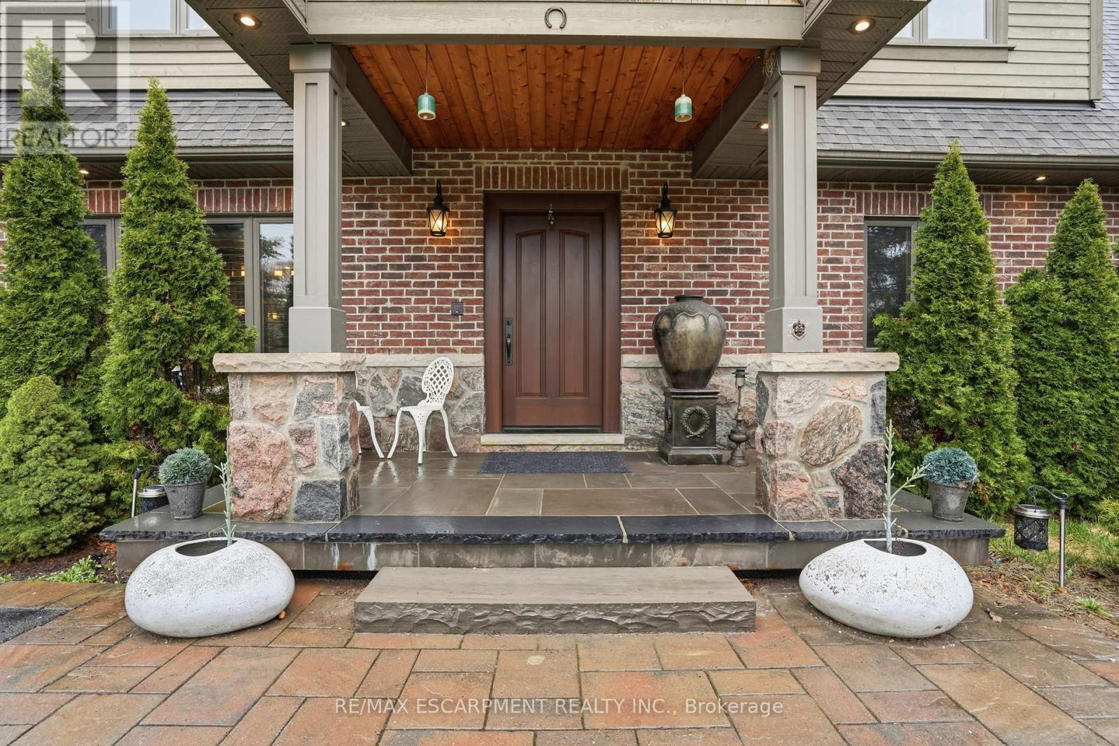 630 Kedleston Way, Mississauga, Ontario  L5H 1Y5 - Photo 3 - W13014438