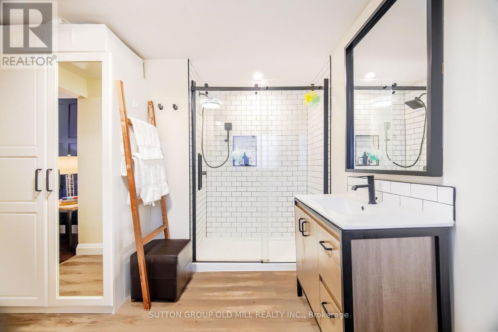 1 - 685 Francis Road, Burlington, Ontario  L7T 3X6 - Photo 27 - W13014506