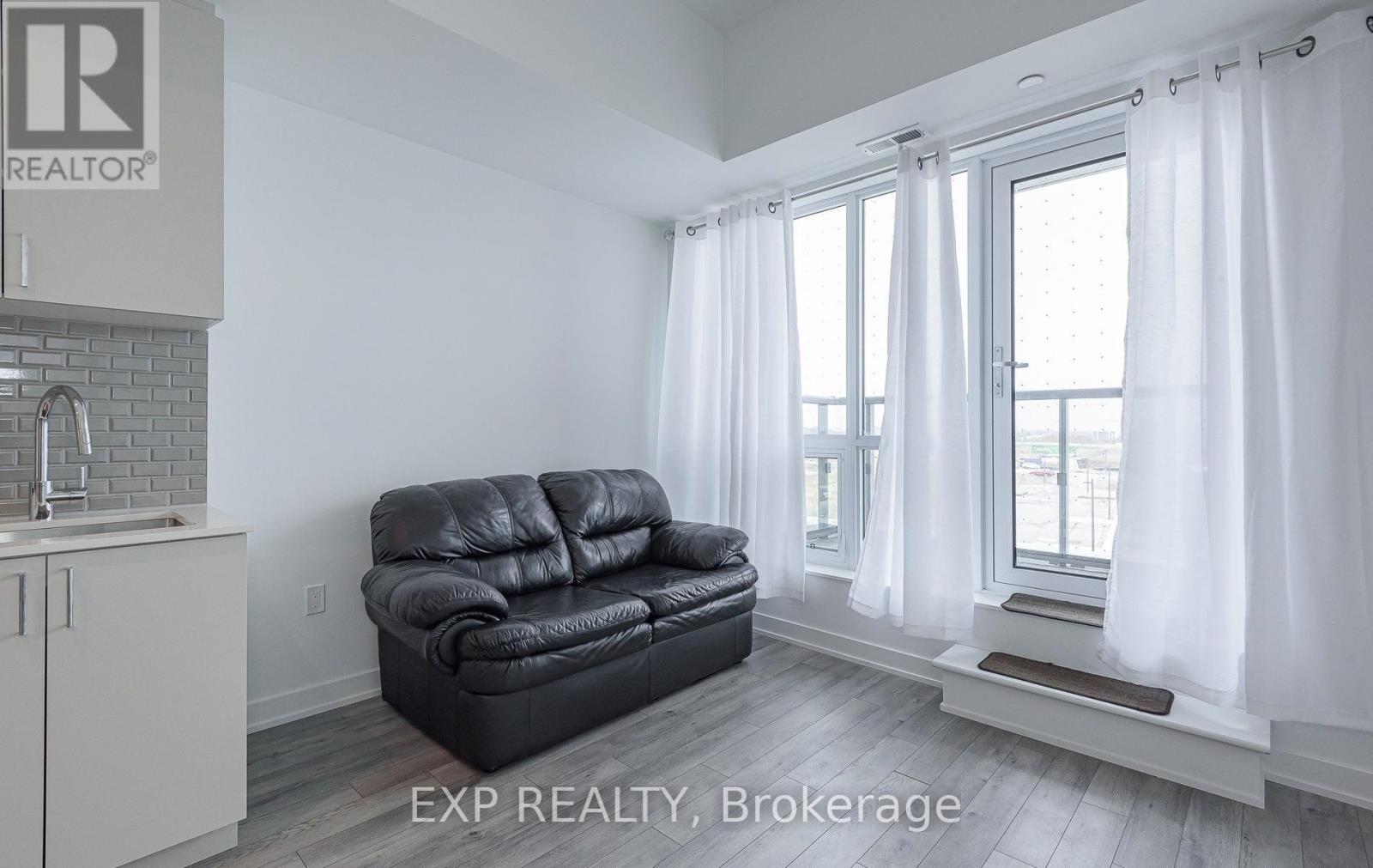 546 - 1005 Dundas Street E, Oakville, Ontario  L6H 8C7 - Photo 13 - W13014538