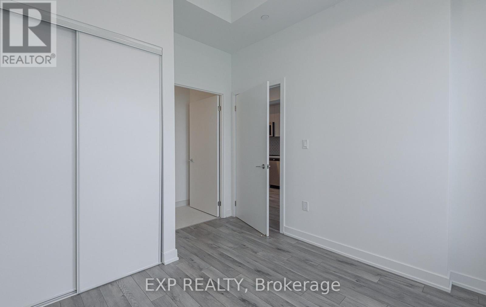 546 - 1005 Dundas Street E, Oakville, Ontario  L6H 8C7 - Photo 17 - W13014538