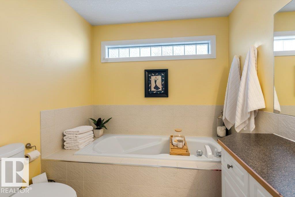 1659 Welbourn Cove Cv Nw, Edmonton, Alberta  T6M 2M4 - Photo 29 - E4482950