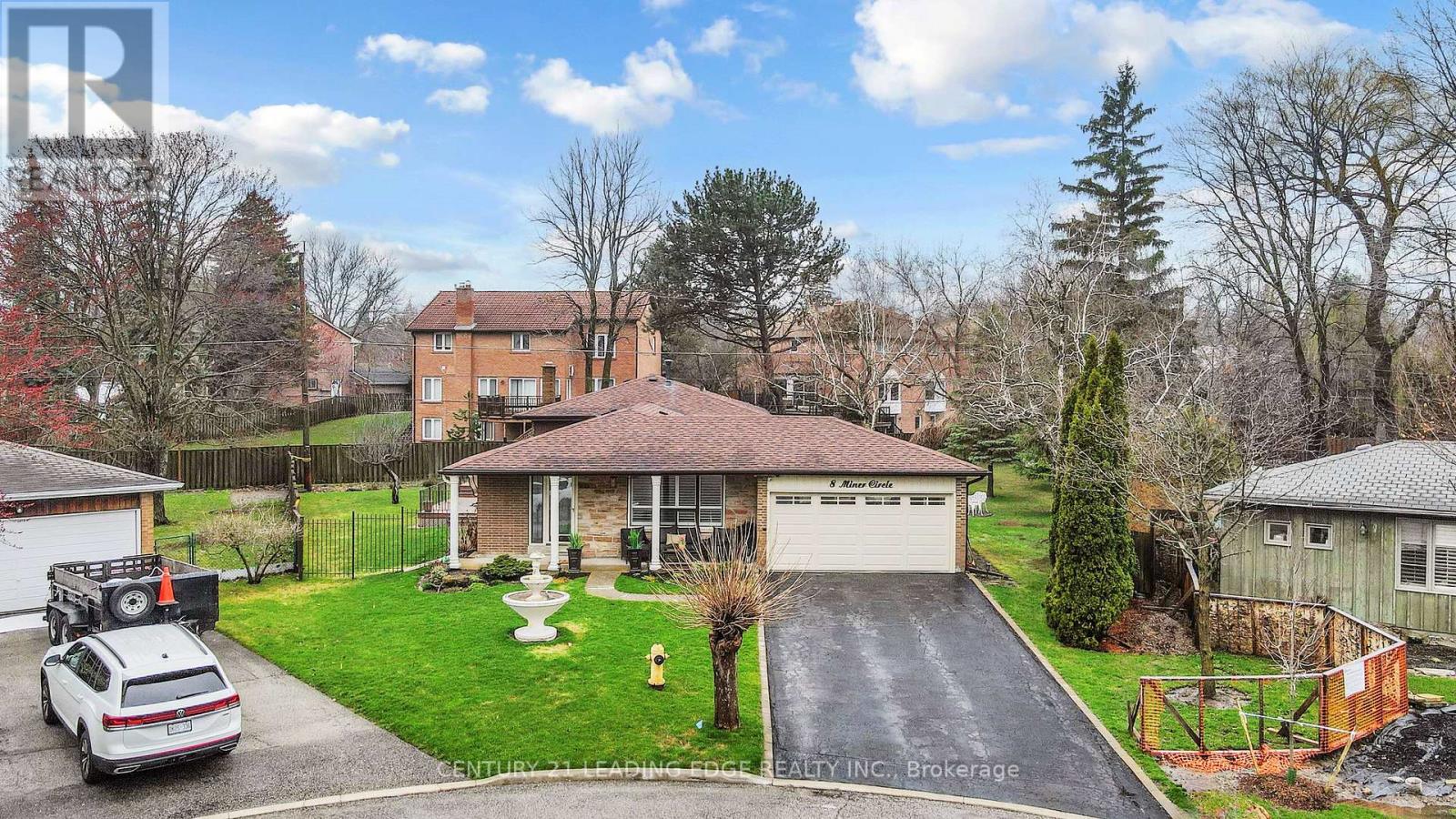 8 MINER CIRCLE, Markham, Ontario