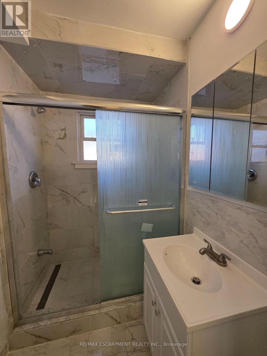 Upper - 62 Richwill Road, Hamilton, Ontario  L9C 1S3 - Photo 13 - X13014450