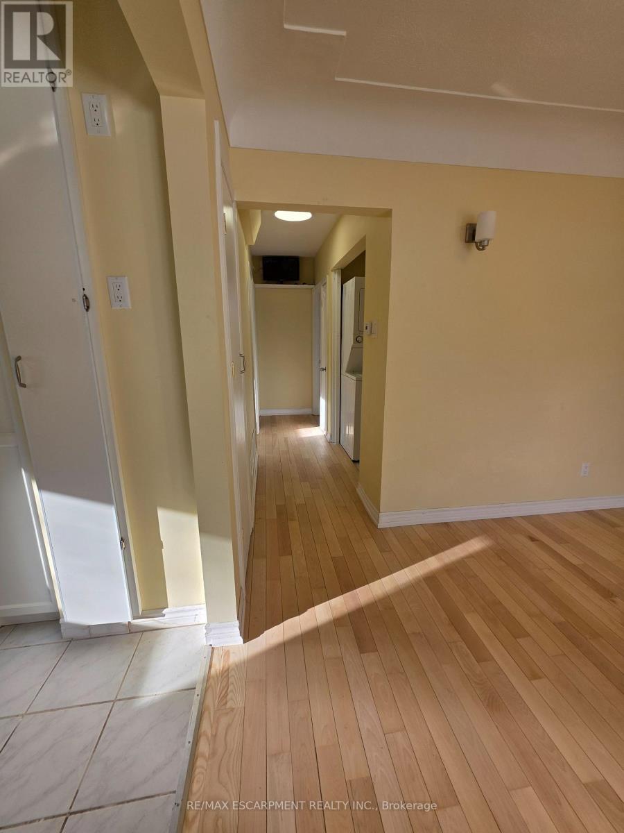 Upper - 62 Richwill Road, Hamilton, Ontario  L9C 1S3 - Photo 16 - X13014450