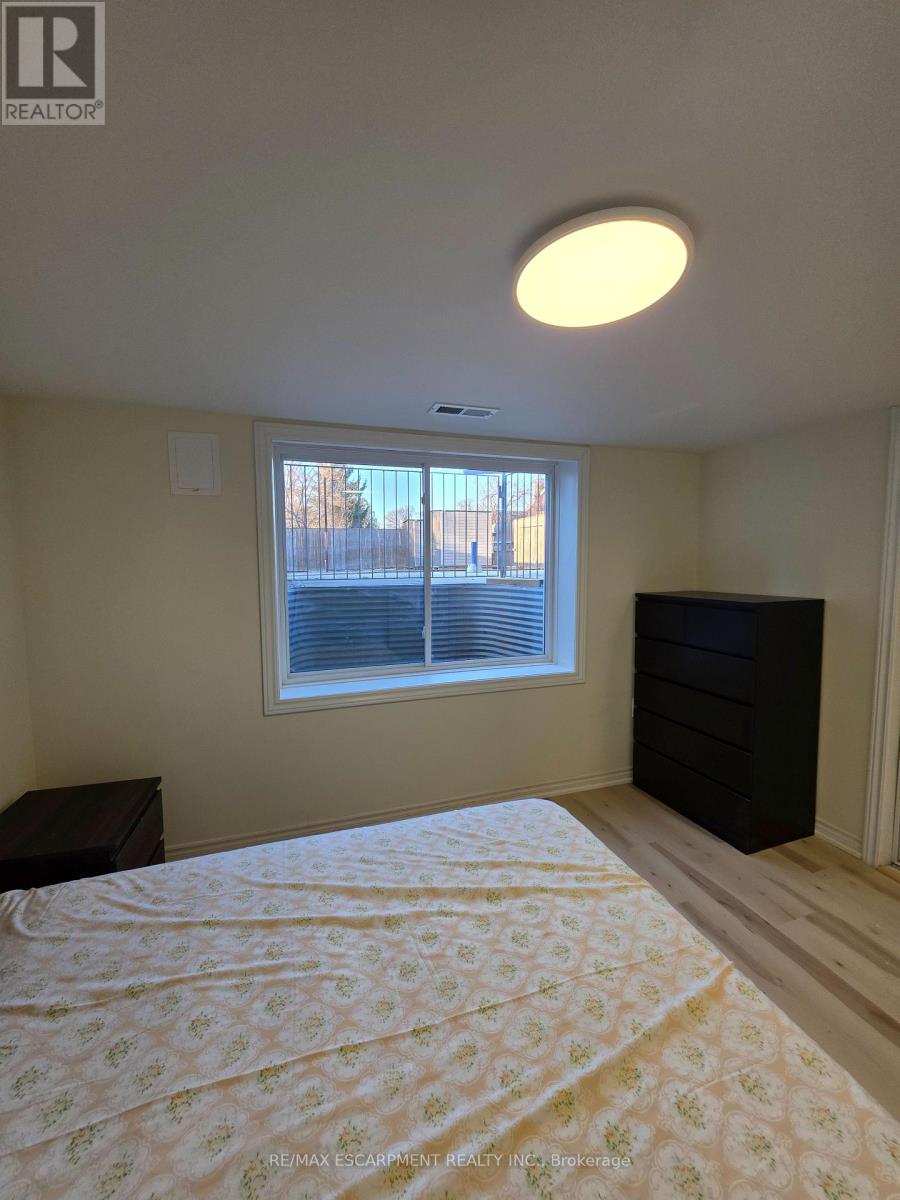 Lower Unit - 62 Richwill Road, Hamilton, Ontario  L9C 1S3 - Photo 15 - X13014462