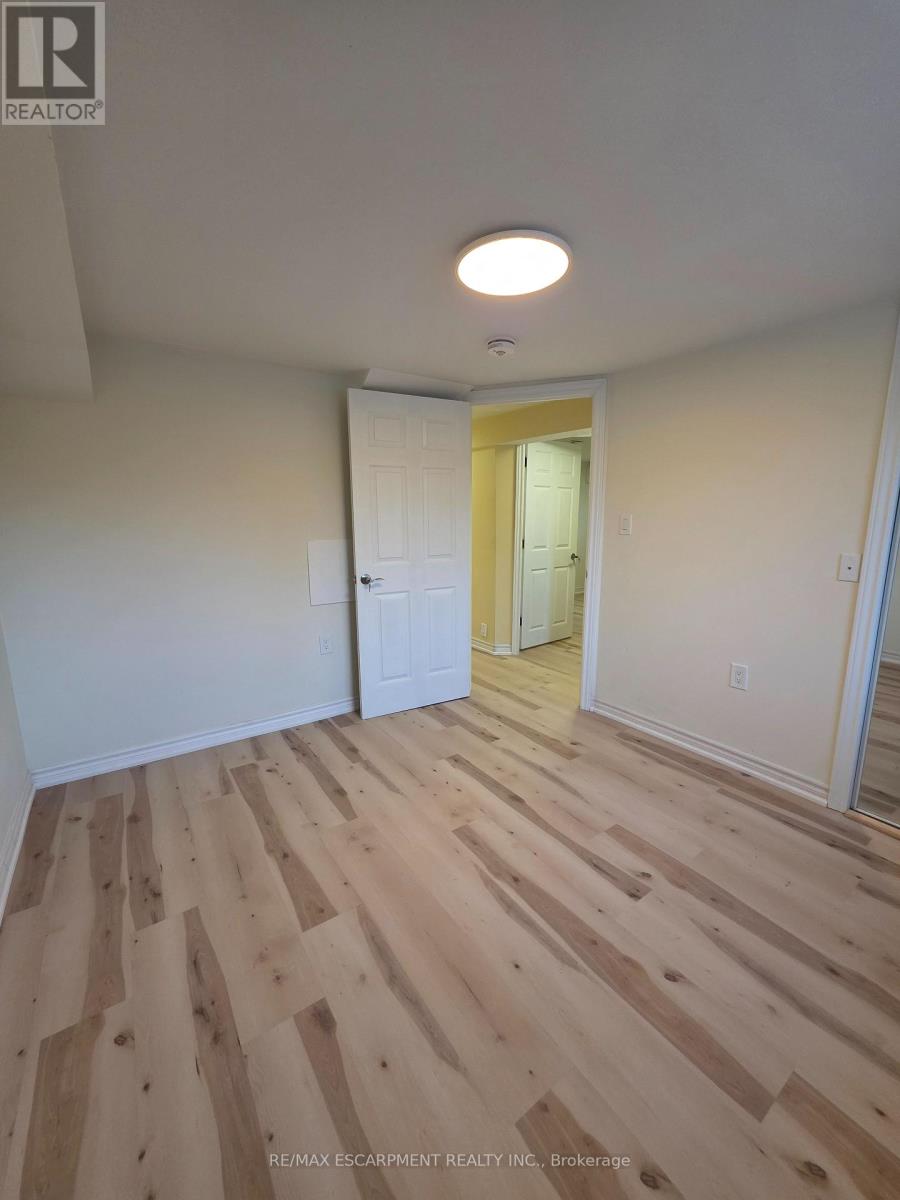 Lower Unit - 62 Richwill Road, Hamilton, Ontario  L9C 1S3 - Photo 17 - X13014462