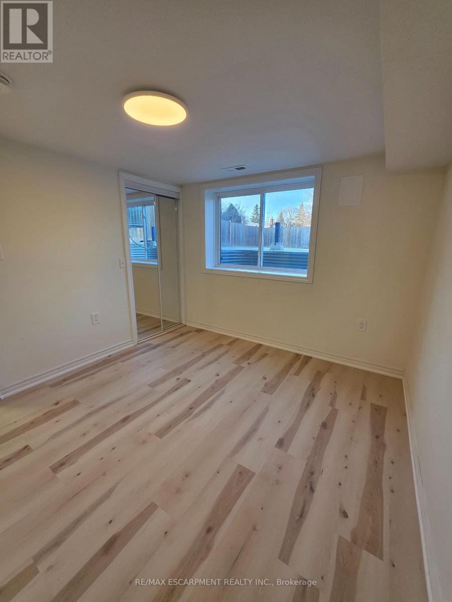 Lower Unit - 62 Richwill Road, Hamilton, Ontario  L9C 1S3 - Photo 18 - X13014462