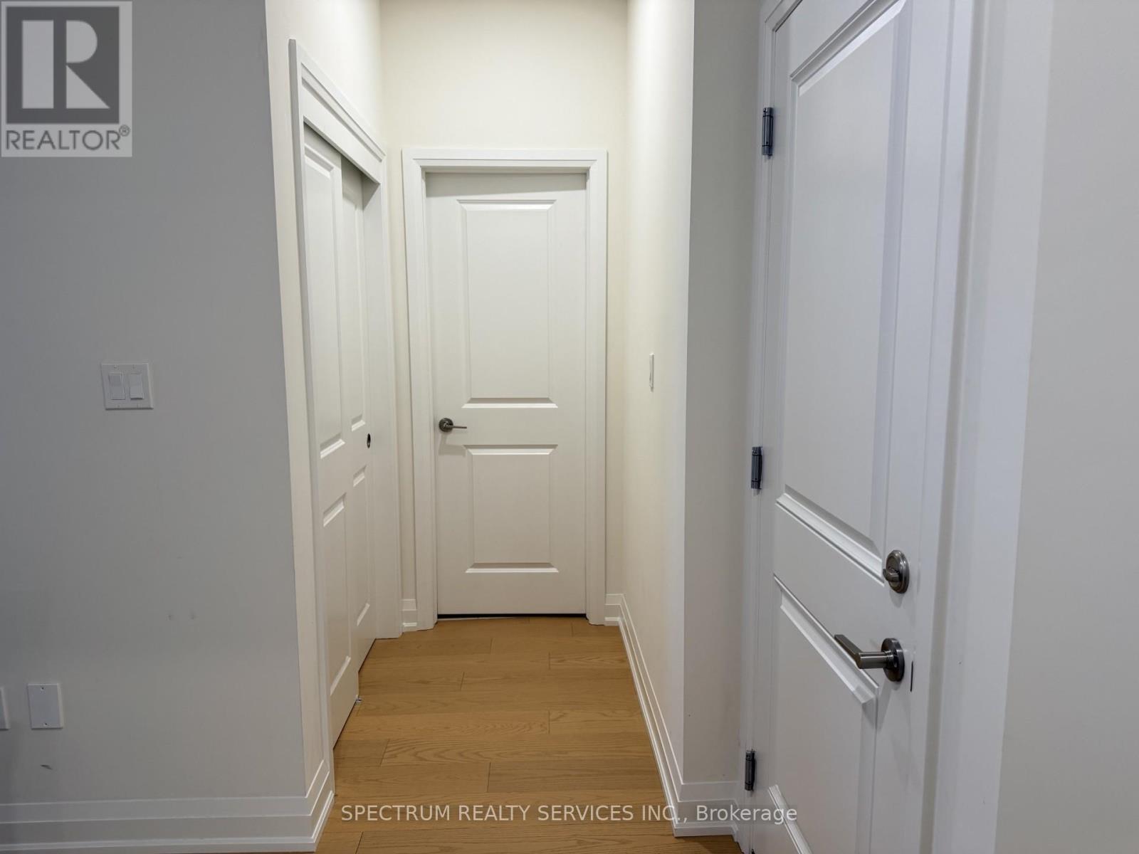 7436 Matteo Drive, Niagara Falls, Ontario  L2H 3T3 - Photo 11 - X13014534