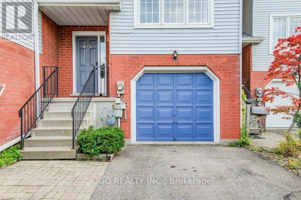 633 Grange Crescent, Waterloo, Ontario  N2T 2L9 - Photo 3 - X13014552