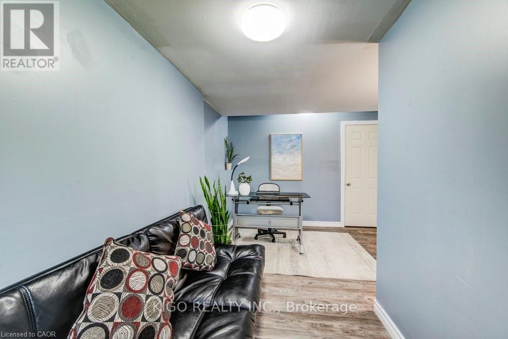 633 Grange Crescent, Waterloo, Ontario  N2T 2L9 - Photo 35 - X13014552