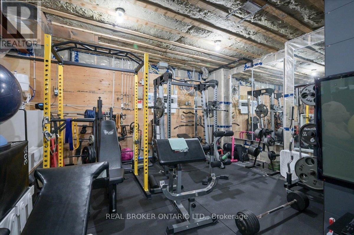 15 Langton Drive, Kitchener, Ontario  N2P 2X9 - Photo 41 - X13014592