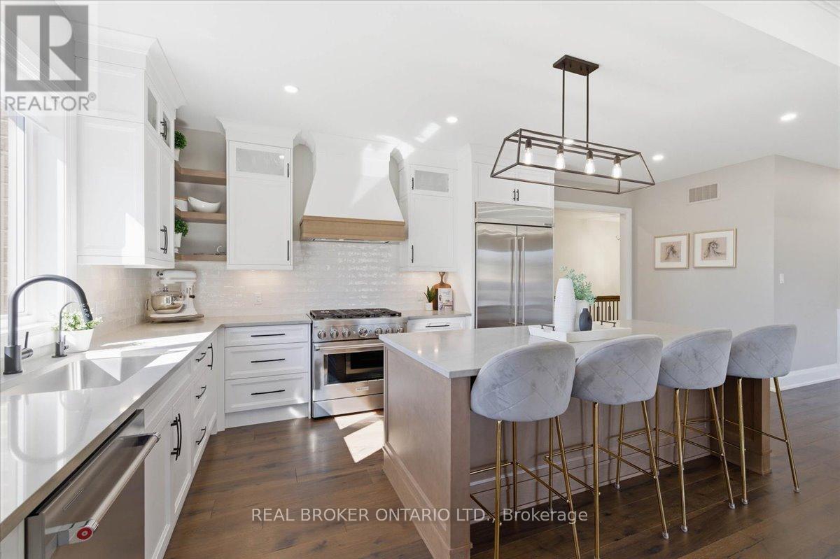 15 Langton Drive, Kitchener, Ontario  N2P 2X9 - Photo 8 - X13014592