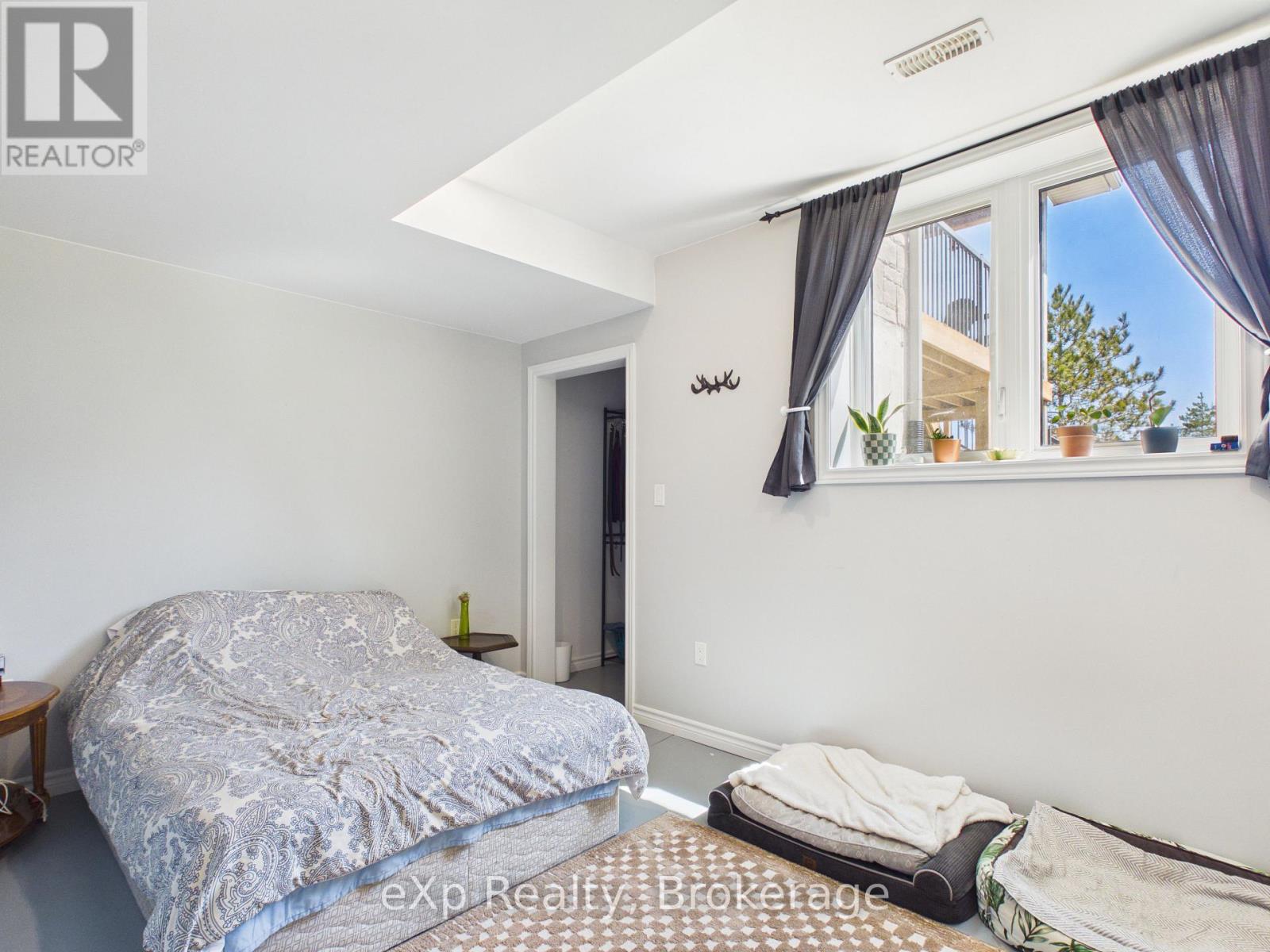 541354 14 Concession, West Grey, Ontario  N0G 1L0 - Photo 21 - X12980420